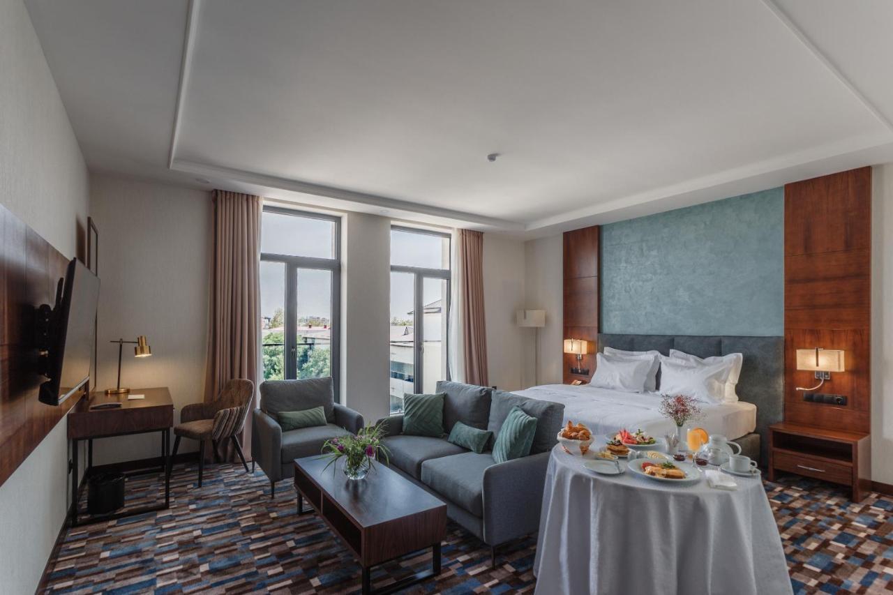 Ateca Hotel Suites Tasjkent Eksteriør bilde